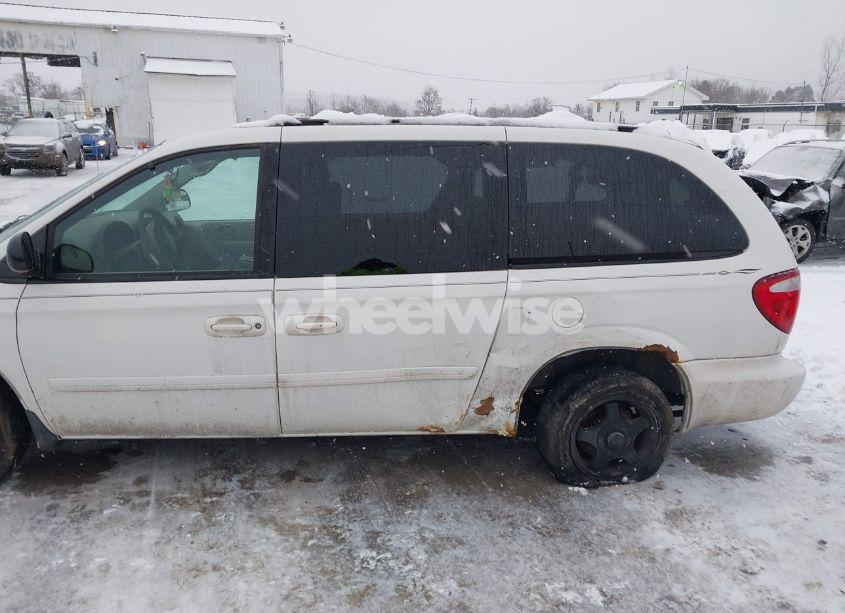Photo 6 of 2005 Dodge Grand CARAVAN SE (VIN 2D4GP24R45R170067)