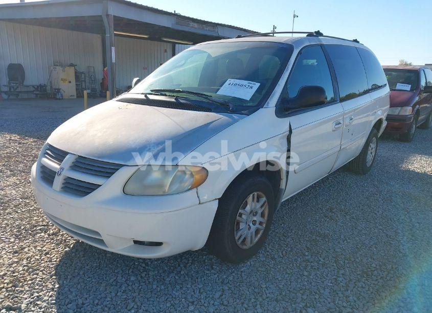 Photo 2 of 2005 Dodge Grand CARAVAN SE (VIN 2D4GP24R95R107806)