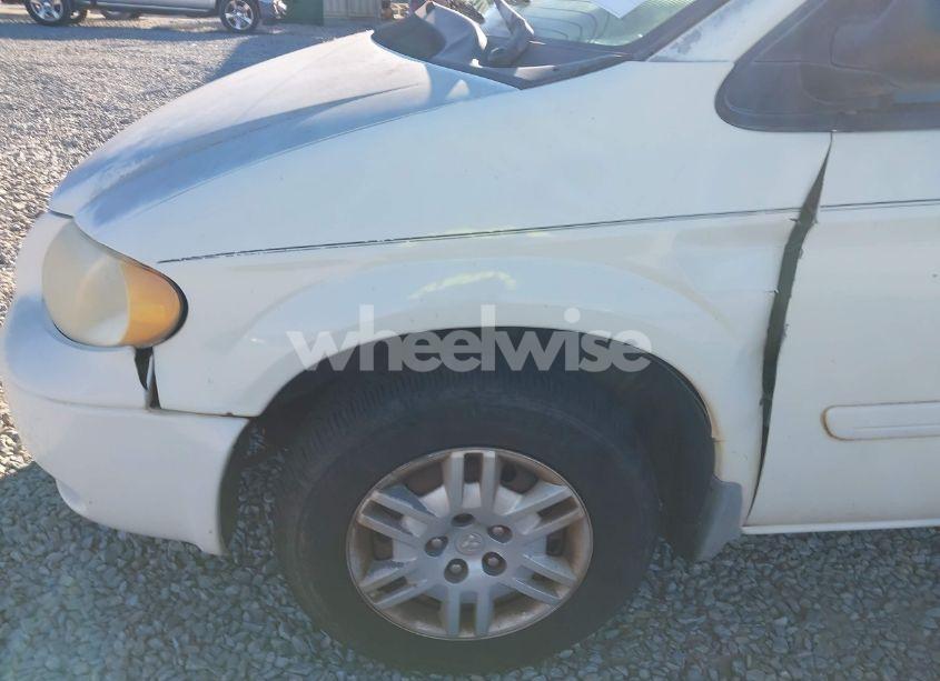 Photo 6 of 2005 Dodge Grand CARAVAN SE (VIN 2D4GP24R95R107806)