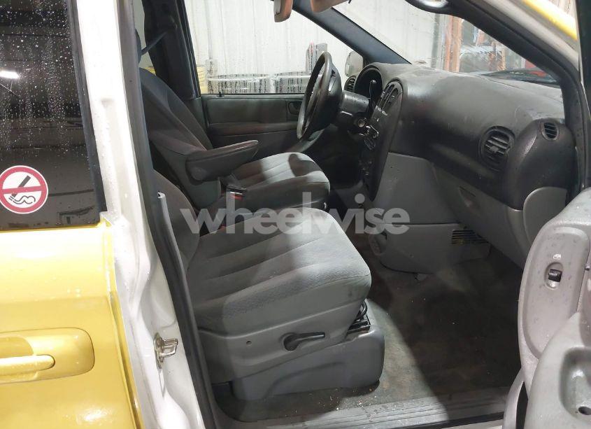 Photo 5 of 2005 Dodge Grand CARAVAN SE (VIN 2D4GP24R95R189973)