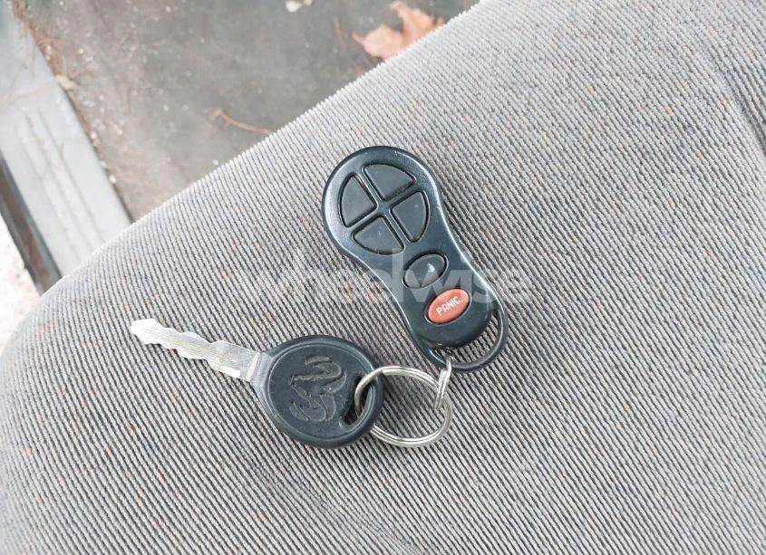 Photo 11 of 2003 Dodge Grand CARAVAN SPORT (VIN 2D4GP44L03R160365)