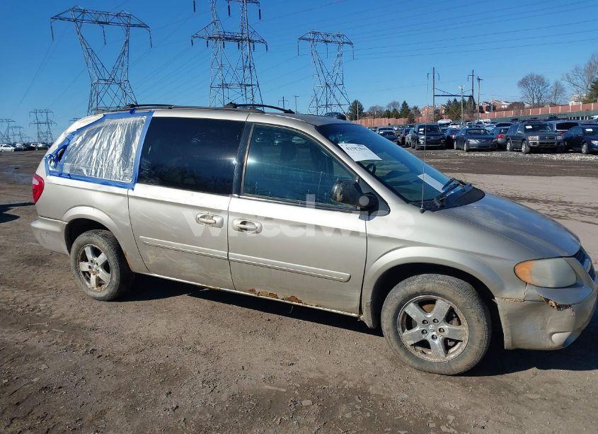 2005 Dodge Grand CARAVAN SXT (VIN 2D4GP44L05R198990) main photo