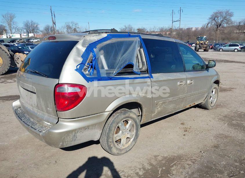Photo 4 of 2005 Dodge Grand CARAVAN SXT (VIN 2D4GP44L05R198990)