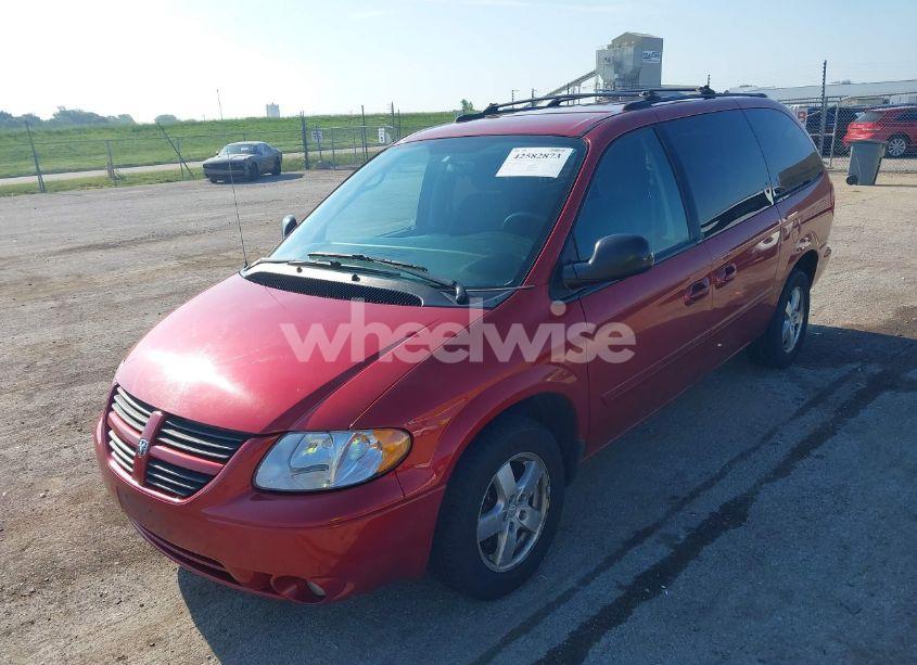 Photo 2 of 2005 Dodge Grand CARAVAN SXT (VIN 2D4GP44L05R552278)