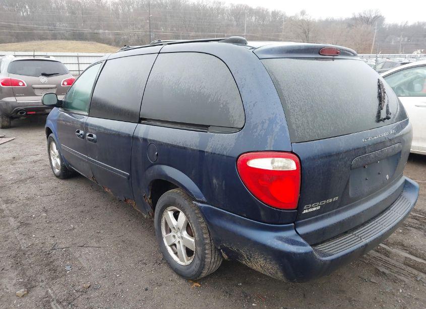 Photo 3 of 2005 Dodge Grand CARAVAN SXT (VIN 2D4GP44L15R477090)