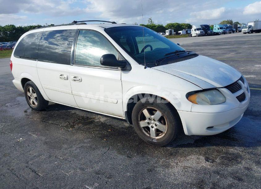 2005 Dodge Grand CARAVAN SXT (VIN 2D4GP44L15R517247) main photo