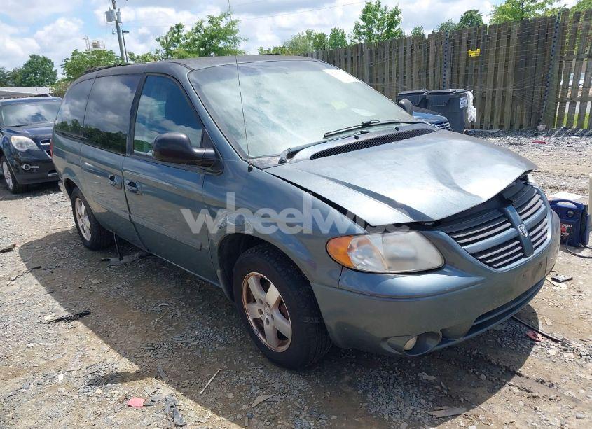 2005 Dodge Grand CARAVAN SXT (VIN 2D4GP44L15R546084) main photo