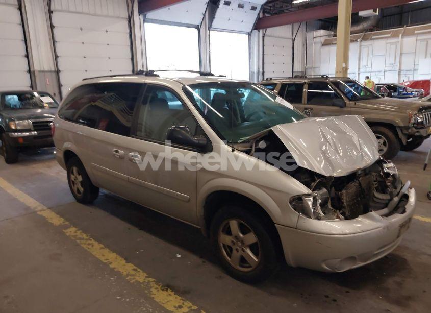 2006 Dodge Grand CARAVAN SXT (VIN 2D4GP44L16R628687) main photo