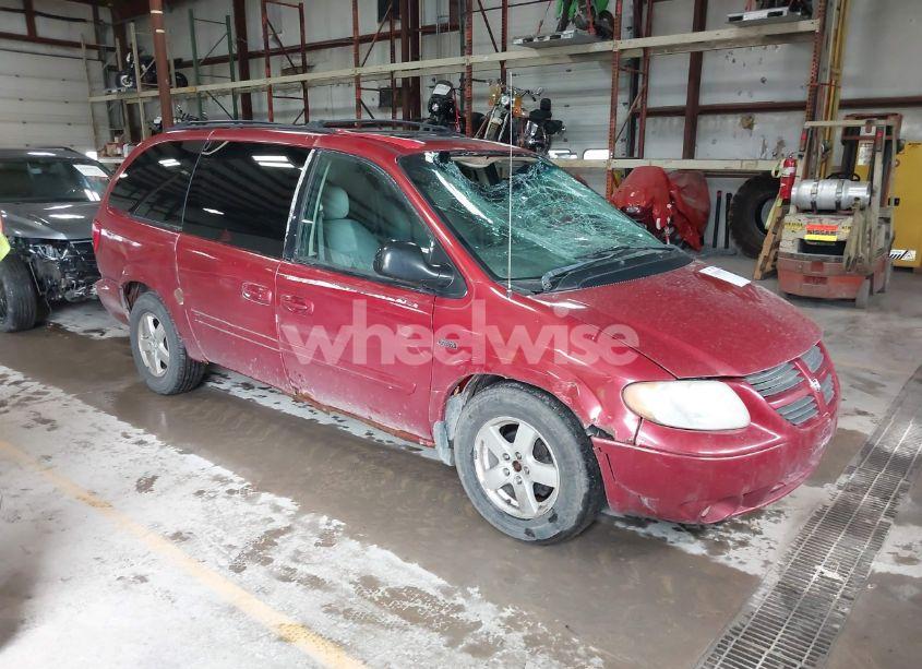 2006 Dodge Grand CARAVAN SXT (VIN 2D4GP44L16R700455) main photo