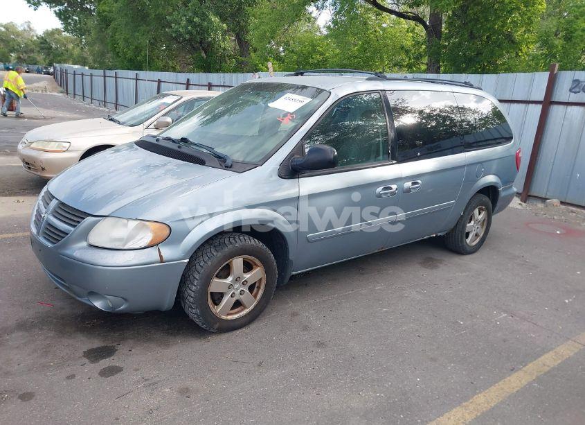 Photo 2 of 2005 Dodge Grand CARAVAN SXT (VIN 2D4GP44L25R214770)