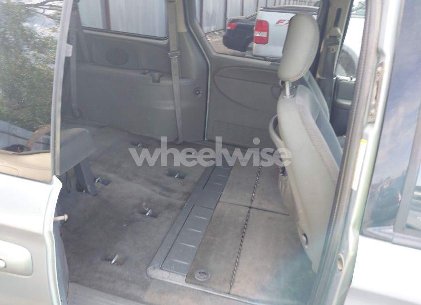Photo 8 of 2005 Dodge Grand CARAVAN SXT (VIN 2D4GP44L25R214770)
