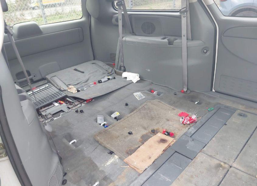 Photo 8 of 2005 Dodge Grand CARAVAN SXT (VIN 2D4GP44L25R462016)