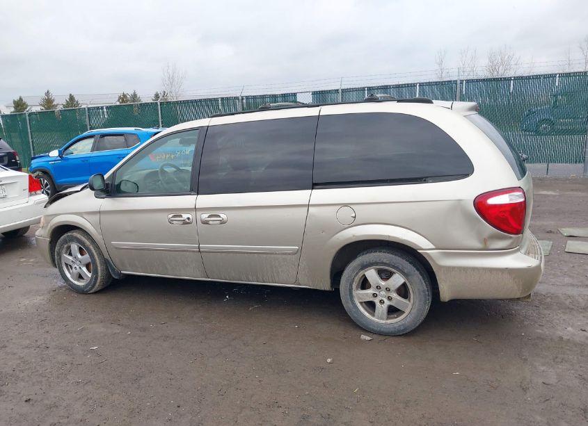 Photo 13 of 2005 Dodge Grand CARAVAN SXT (VIN 2D4GP44L25R477390)