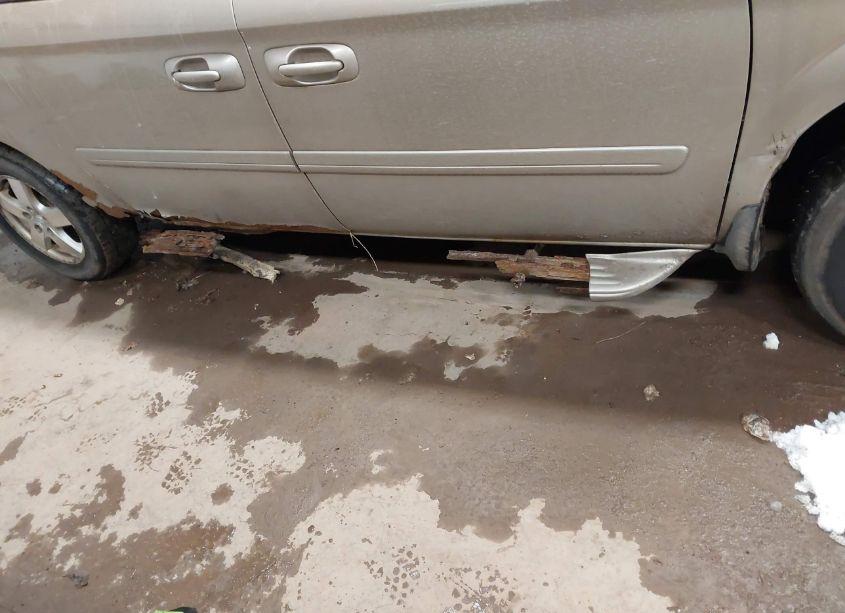 Photo 6 of 2006 Dodge Grand CARAVAN SXT (VIN 2D4GP44L26R885907)