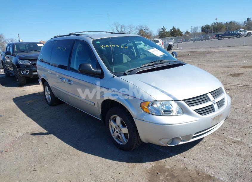 2007 Dodge Grand CARAVAN SXT (VIN 2D4GP44L27R110895) main photo