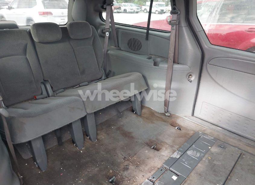 Photo 8 of 2005 Dodge Grand CARAVAN SXT (VIN 2D4GP44L35R132868)