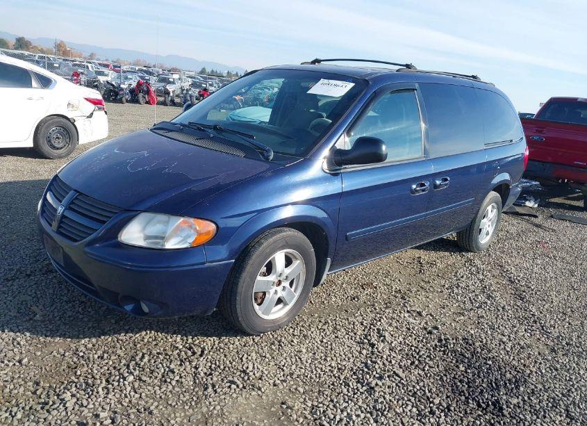 Photo 2 of 2005 Dodge Grand CARAVAN SXT (VIN 2D4GP44L35R132935)