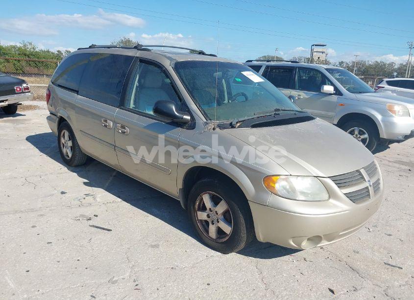2005 Dodge Grand CARAVAN SXT (VIN 2D4GP44L35R172545) main photo