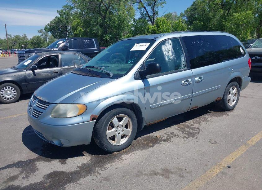 Photo 2 of 2005 Dodge Grand CARAVAN SXT (VIN 2D4GP44L35R220660)