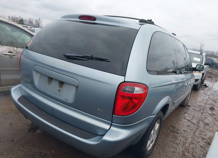 Photo 4 of 2005 Dodge Grand CARAVAN SXT (VIN 2D4GP44L35R223834)
