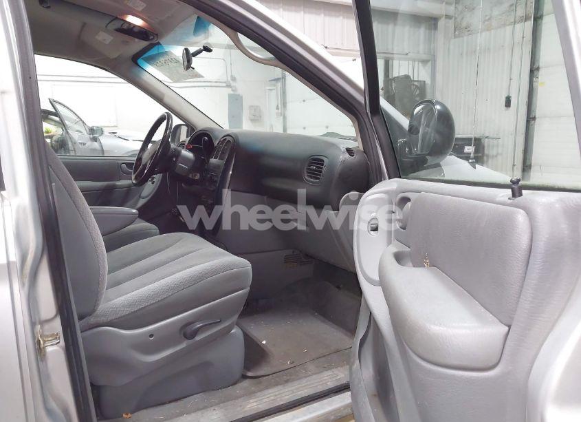 Photo 5 of 2005 Dodge Grand CARAVAN SXT (VIN 2D4GP44L35R316403)