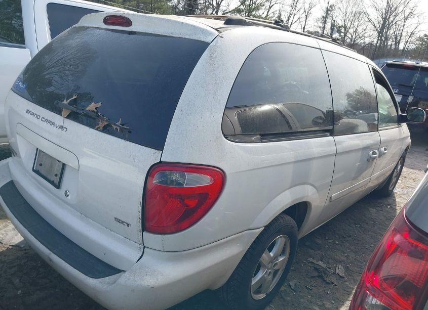 Photo 4 of 2005 Dodge Grand CARAVAN SXT (VIN 2D4GP44L35R324842)