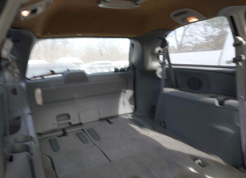 Photo 8 of 2005 Dodge Grand CARAVAN SXT (VIN 2D4GP44L35R324842)