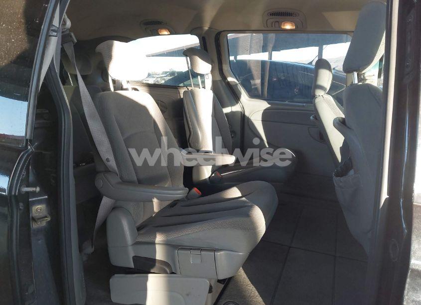 Photo 8 of 2006 Dodge Grand CARAVAN SXT (VIN 2D4GP44L36R776050)