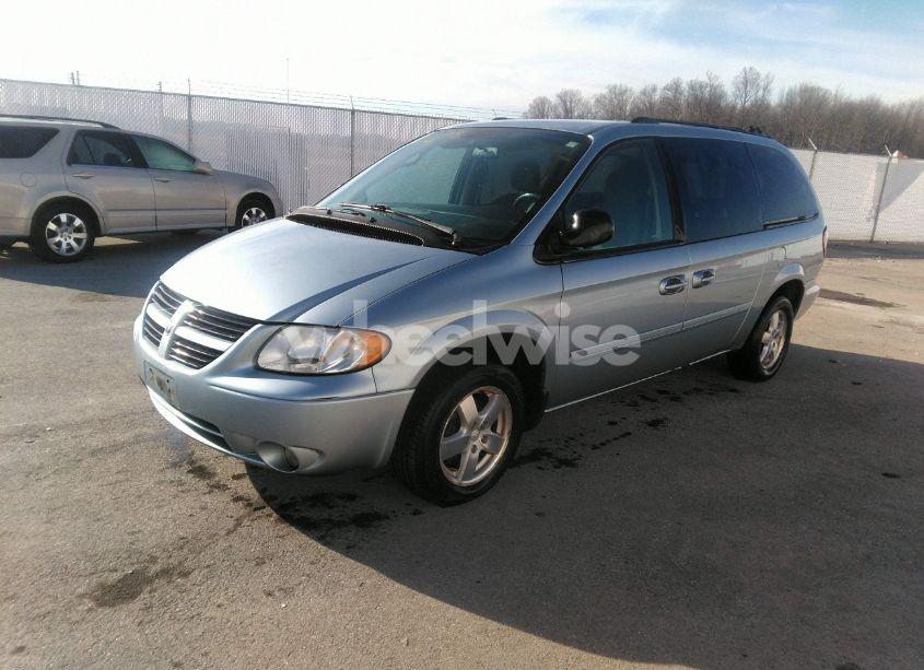 Photo 2 of 2005 Dodge Grand CARAVAN SXT (VIN 2D4GP44L45R336806)