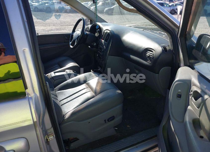 Photo 5 of 2005 Dodge Grand CARAVAN SXT (VIN 2D4GP44L45R477780)