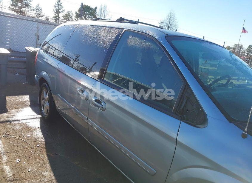 Photo 13 of 2005 Dodge Grand CARAVAN SXT (VIN 2D4GP44L55R304592)