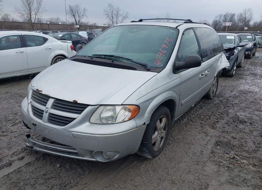 Photo 2 of 2005 Dodge Grand CARAVAN SXT (VIN 2D4GP44L55R392897)