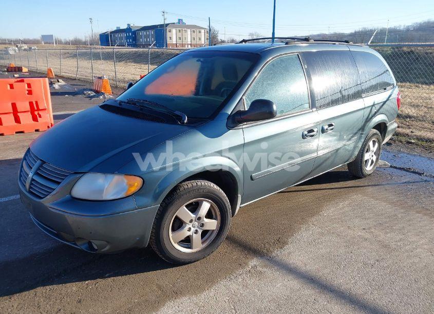 Photo 2 of 2005 Dodge Grand CARAVAN SXT (VIN 2D4GP44L55R477013)