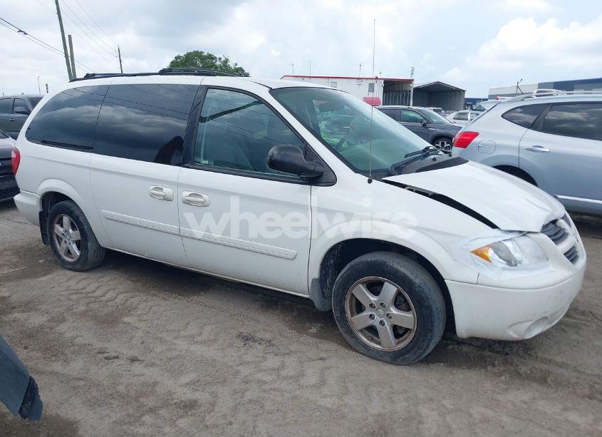 2006 Dodge Grand CARAVAN SXT (VIN 2D4GP44L56R908659) main photo