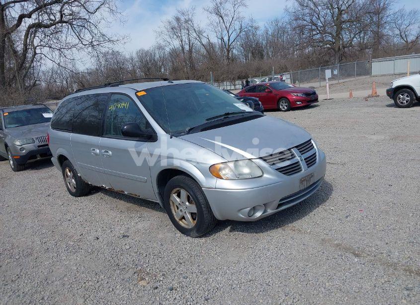 2007 Dodge Grand CARAVAN SXT (VIN 2D4GP44L57R264713) main photo