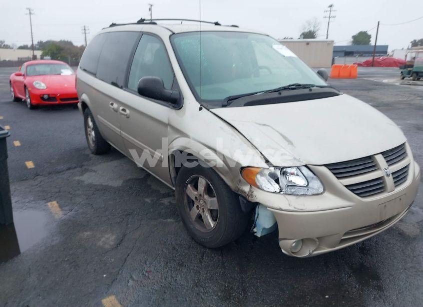 2005 Dodge Grand CARAVAN SXT (VIN 2D4GP44L65R183670) main photo