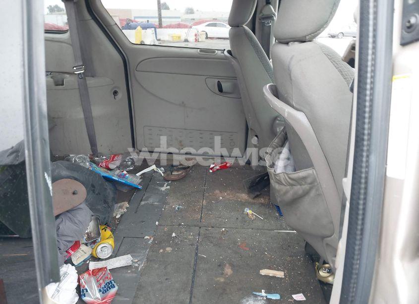 Photo 8 of 2005 Dodge Grand CARAVAN SXT (VIN 2D4GP44L65R183670)