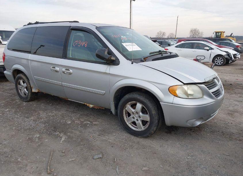 2006 Dodge Grand CARAVAN SXT (VIN 2D4GP44L66R628524) main photo