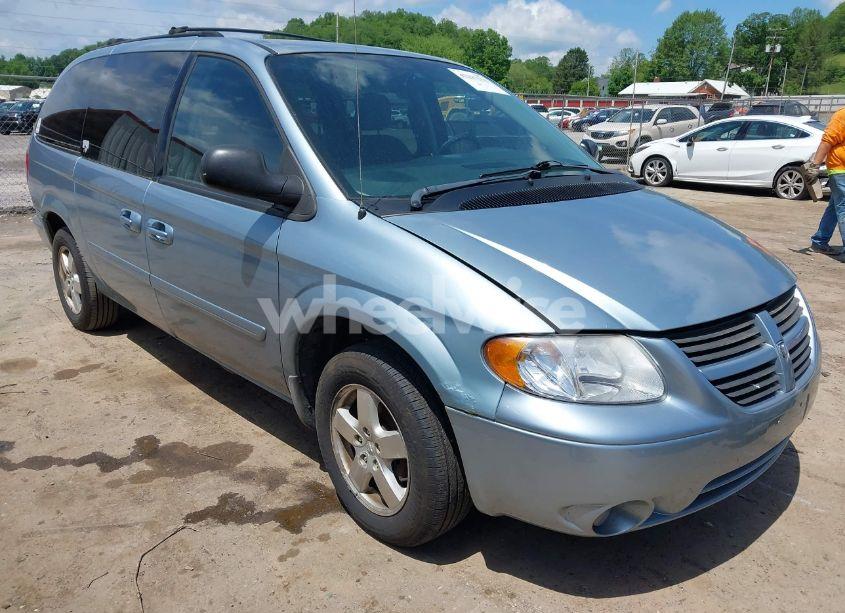 2006 Dodge Grand CARAVAN SXT (VIN 2D4GP44L66R765821) main photo