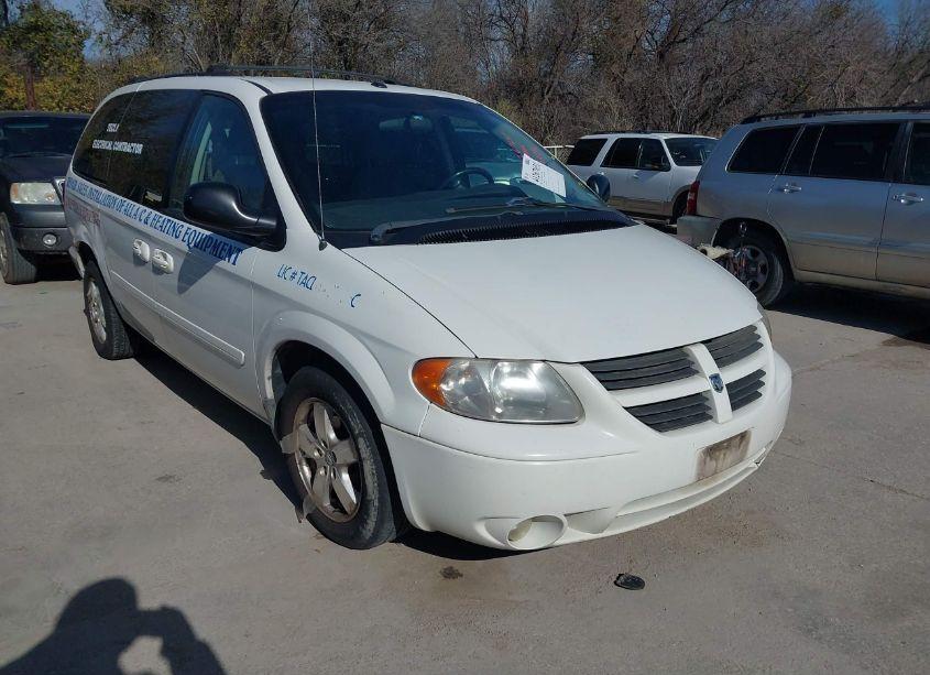 2006 Dodge Grand CARAVAN SXT (VIN 2D4GP44L66R879060) main photo