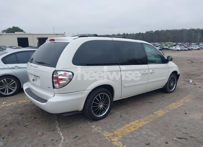 Photo 4 of 2007 Dodge Grand CARAVAN SXT (VIN 2D4GP44L67R257947)