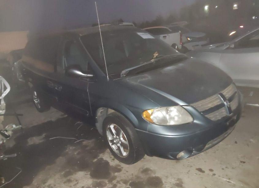 2005 Dodge Grand CARAVAN SXT (VIN 2D4GP44L75R149026) main photo