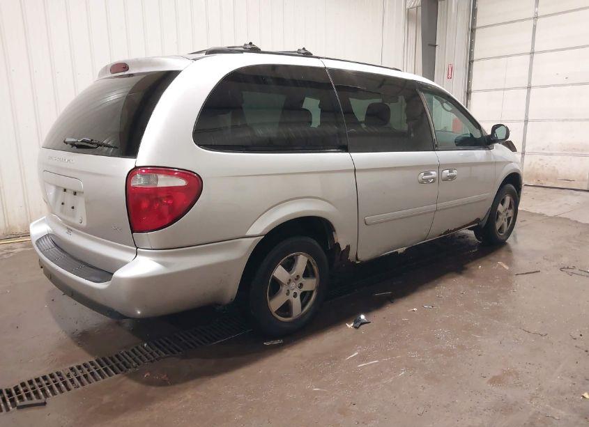Photo 4 of 2005 Dodge Grand CARAVAN SXT (VIN 2D4GP44L75R154016)