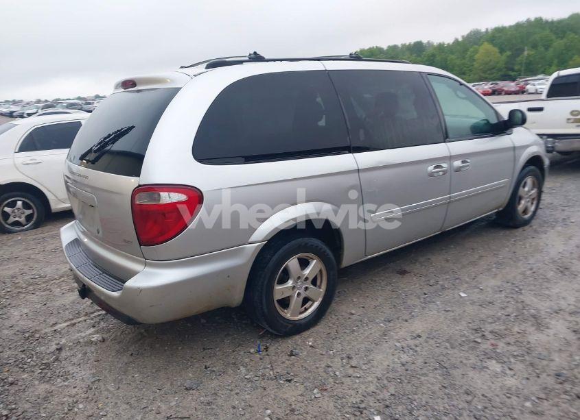 Photo 4 of 2005 Dodge Grand CARAVAN SXT (VIN 2D4GP44L75R158888)