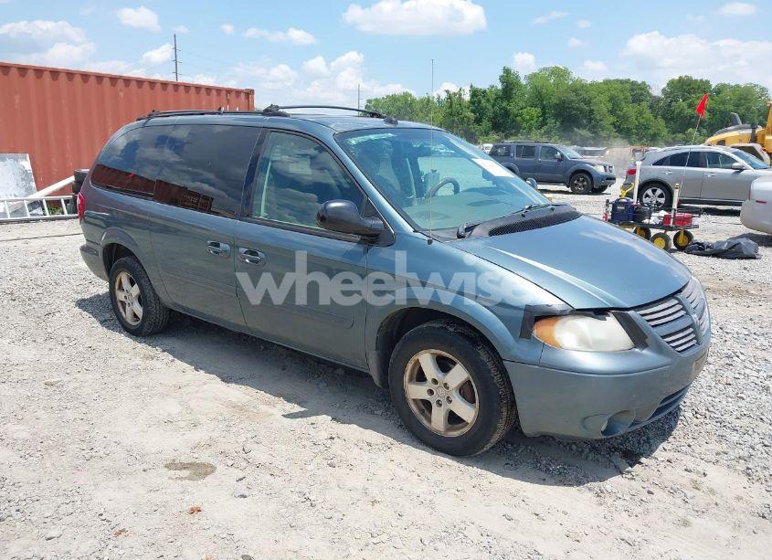 2005 Dodge Grand CARAVAN SXT (VIN 2D4GP44L75R463727) main photo