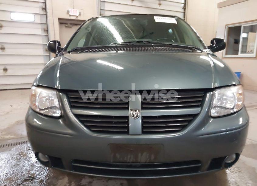 Photo 6 of 2005 Dodge Grand CARAVAN SXT (VIN 2D4GP44L75R516894)