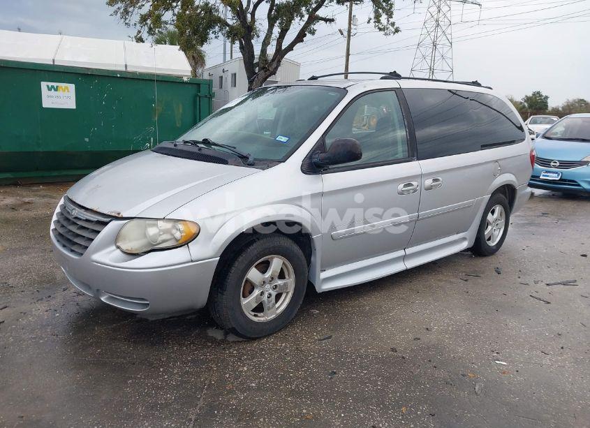 Photo 2 of 2005 Dodge Grand CARAVAN SXT (VIN 2D4GP44L85R207743)
