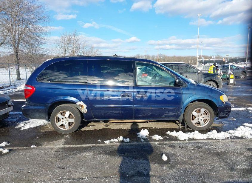 Photo 13 of 2005 Dodge Grand CARAVAN SXT (VIN 2D4GP44L85R210335)
