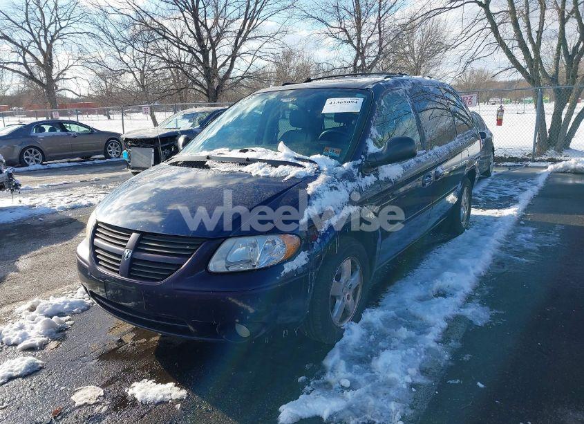 Photo 2 of 2005 Dodge Grand CARAVAN SXT (VIN 2D4GP44L85R210335)