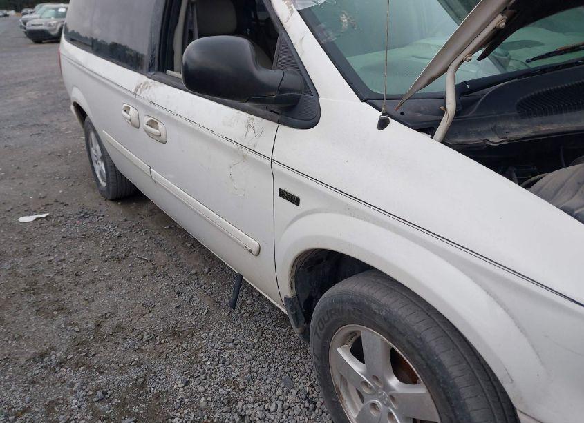 Photo 6 of 2005 Dodge Grand CARAVAN SXT (VIN 2D4GP44L85R356878)